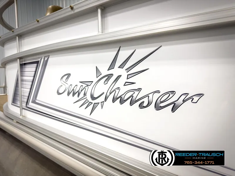 Slide: The Image of 2023 SunChaser 20 Vista Fish boat logo with Reeder-Trausch Marine branding. - 43