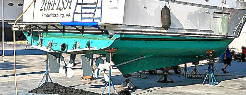 Slide: The Image of 2003 Ocean Alexander 423 Classicco yacht on stands, Fredericksburg, VA. - 46
