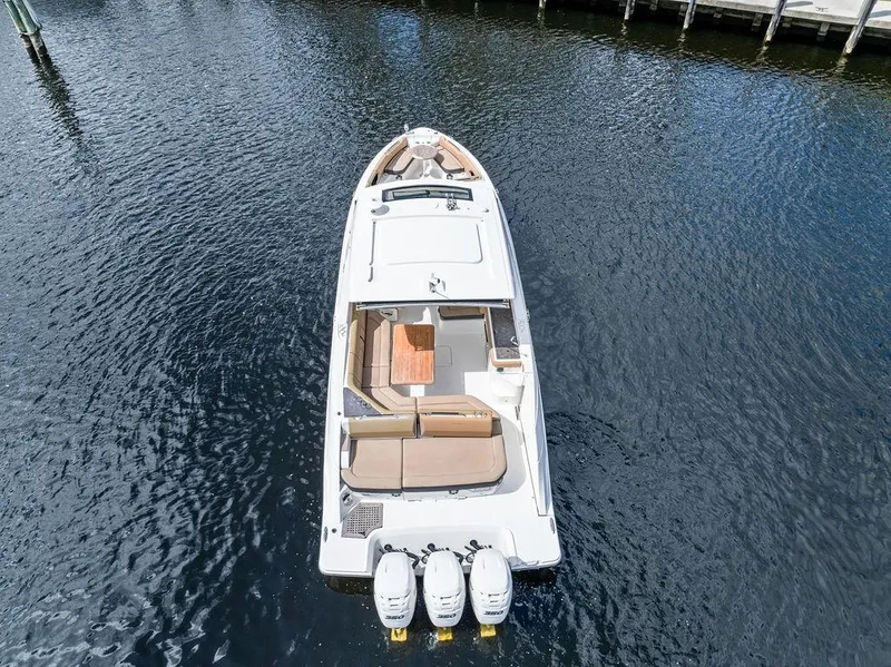 Slide: The Image of 2019 Sea Ray SLX 400 OB boat on water, aerial view. - 14