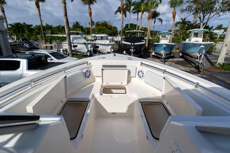 Slide: The Image of Cobia 220 Dual Console 2024 - 40