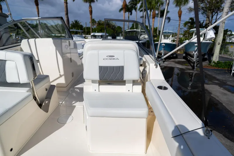 Slide: The Image of Cobia 220 Dual Console 2024 - 14