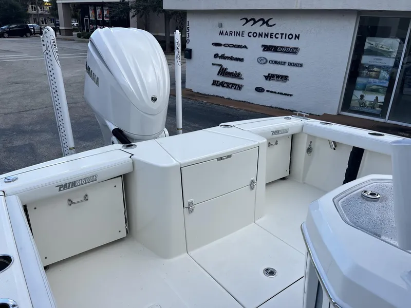 Slide: The Image of 2024 Pathfinder 2400 Open boat interior at Marine Connection dealership. - 21