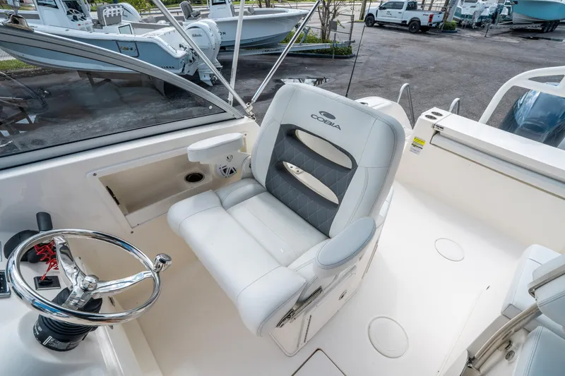Slide: The Image of Cobia 220 Dual Console 2024 - 19