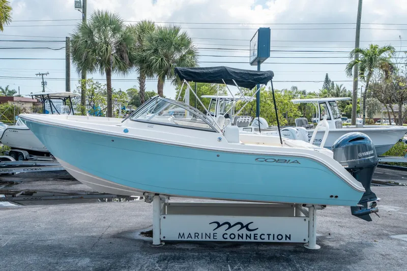 Slide: The Image of Cobia 220 Dual Console 2024 - 5