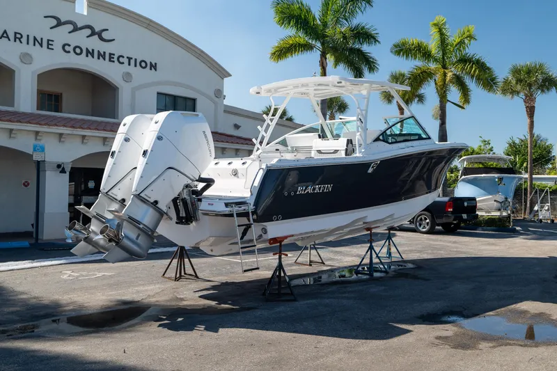 Slide: The Image of Blackfin 302 DC 2024 - 2