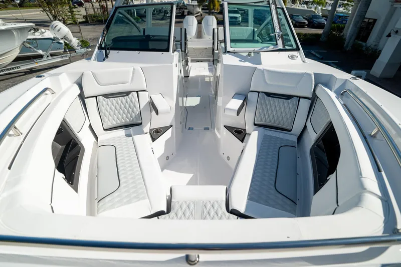 Slide: The Image of Blackfin 302 DC 2024 - 51