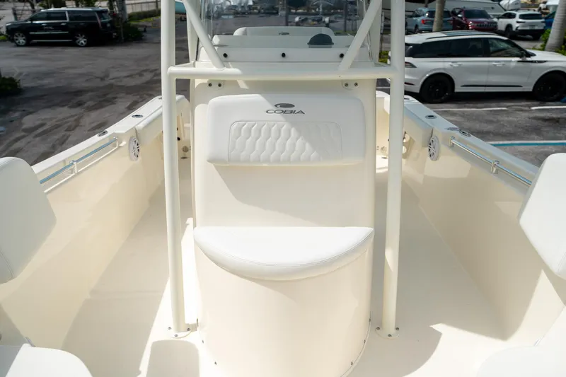 Slide: The Image of Cobia 220 Center Console 2025 - 49