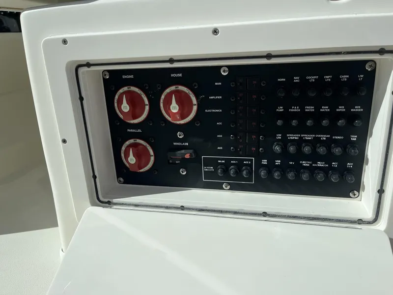 Slide: The Image of Cobia 240 Dual Console 2025 - 14