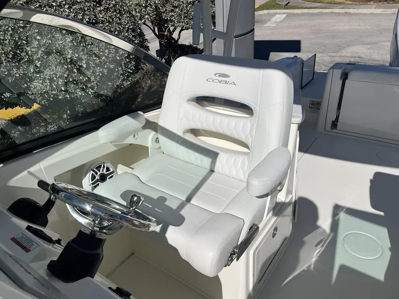 Slide: The Image of Cobia 240 Dual Console 2025 - 28