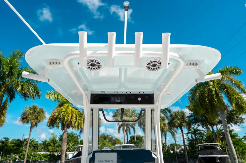 Slide: The Image of Sea Hunt Gamefish 27 Forward Seating 2025 - 19