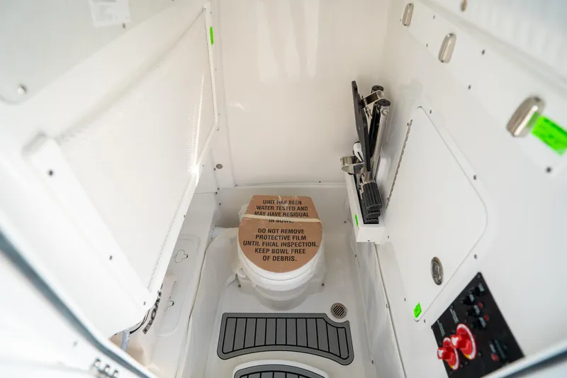 Slide: The Image of Sea Hunt Gamefish 27 Forward Seating 2025 - 33