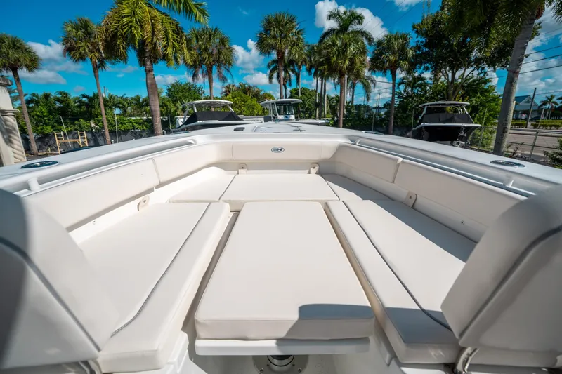 Slide: The Image of Sea Hunt Gamefish 27 Forward Seating 2025 - 34