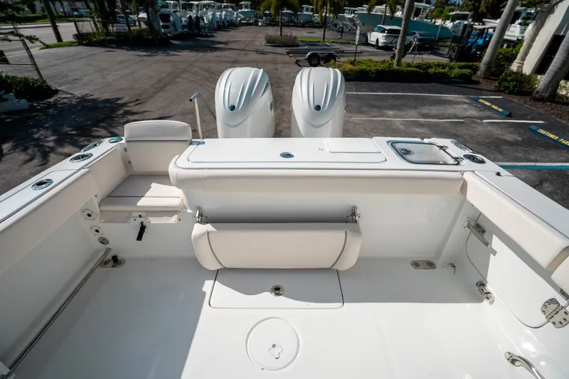 Slide: The Image of Sea Hunt Gamefish 27 Forward Seating 2025 - 10