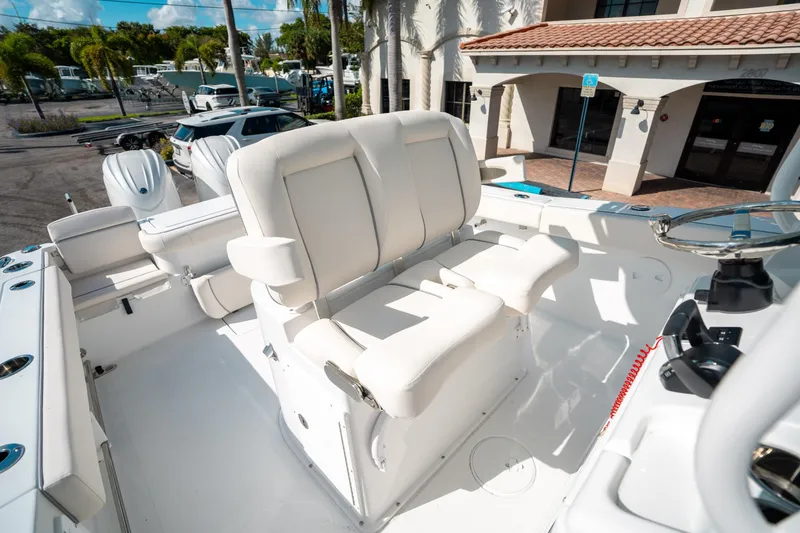 Slide: The Image of Sea Hunt Gamefish 27 Forward Seating 2025 - 30