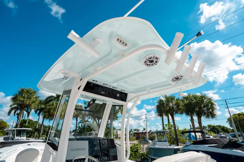 Slide: The Image of Sea Hunt Gamefish 27 Forward Seating 2025 - 21