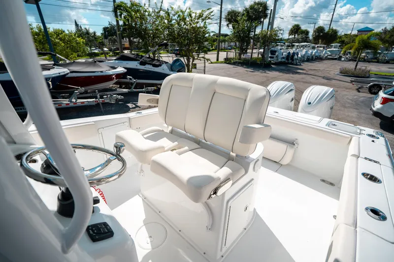 Slide: The Image of Sea Hunt Gamefish 27 Forward Seating 2025 - 31