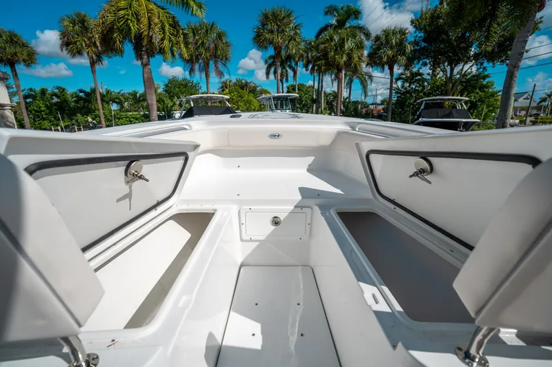 Slide: The Image of Sea Hunt Gamefish 27 Forward Seating 2025 - 41