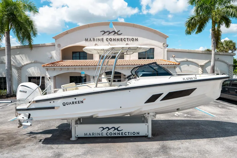 The Image of Quarken 27 T-Top 2022 - 1