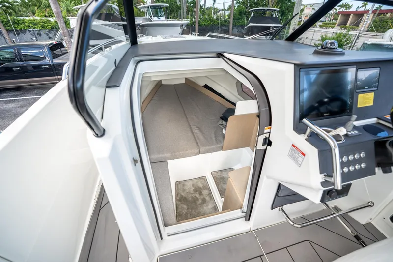 Slide: The Image of Quarken 27 T-Top 2022 - 30