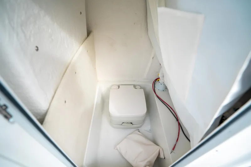 Slide: The Image of Sea Hunt Ultra 234 2025 - 29