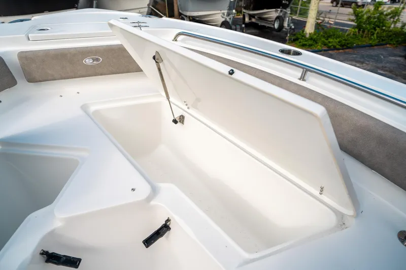 Slide: The Image of Sea Hunt Ultra 234 2025 - 38