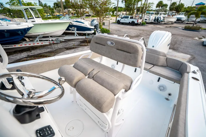 Slide: The Image of Sea Hunt Ultra 234 2025 - 27