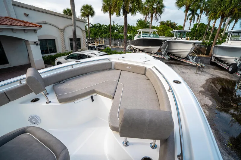 Slide: The Image of Sea Hunt Ultra 234 2025 - 31