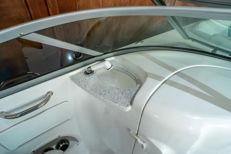 Slide: The Image of Hurricane SunDeck 2486 OB 2025 - 20