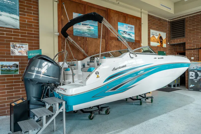 Slide: The Image of Hurricane SunDeck 2486 OB 2025 - 3