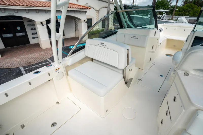 Slide: The Image of Cobia 240 Dual Console 2025 - 18