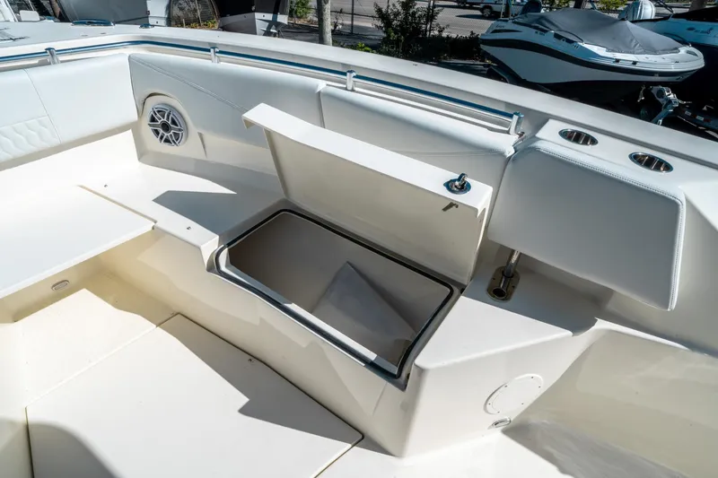 Slide: The Image of Cobia 320 Center Console 2025 - 44