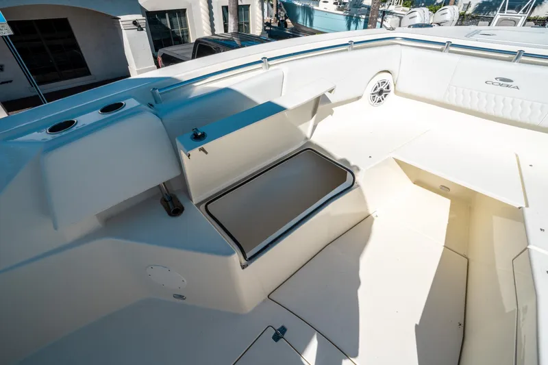 Slide: The Image of Cobia 320 Center Console 2025 - 43