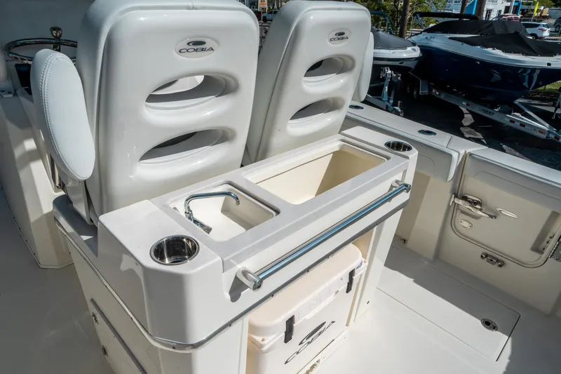 Slide: The Image of Cobia 285 Center Console 2025 - 18
