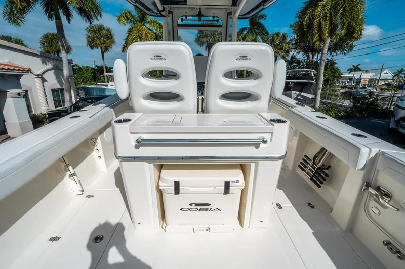 Slide: The Image of Cobia 285 Center Console 2025 - 16