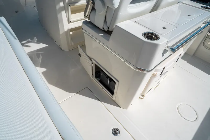 Slide: The Image of Cobia 285 Center Console 2025 - 19