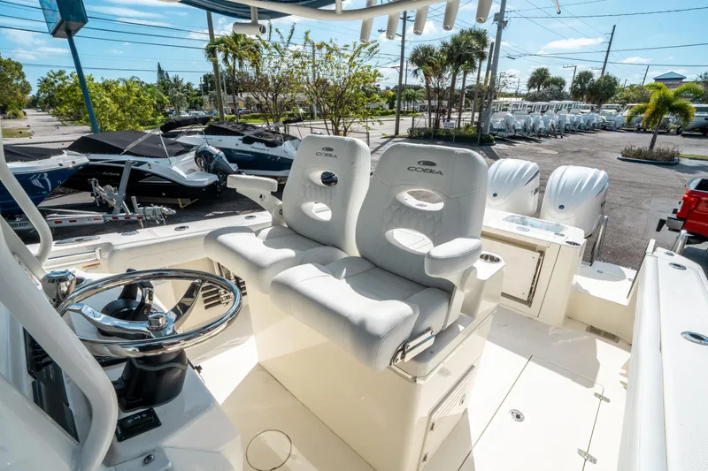 Slide: The Image of Cobia 285 Center Console 2025 - 32