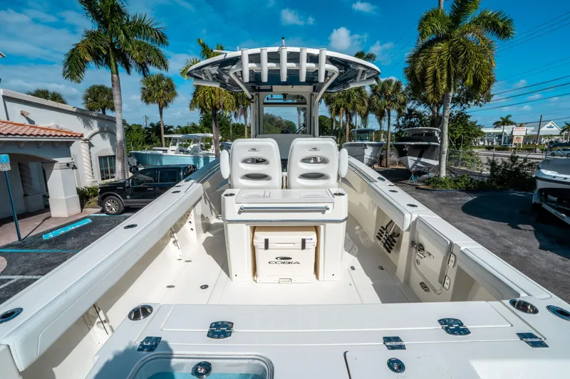 Slide: The Image of Cobia 285 Center Console 2025 - 9