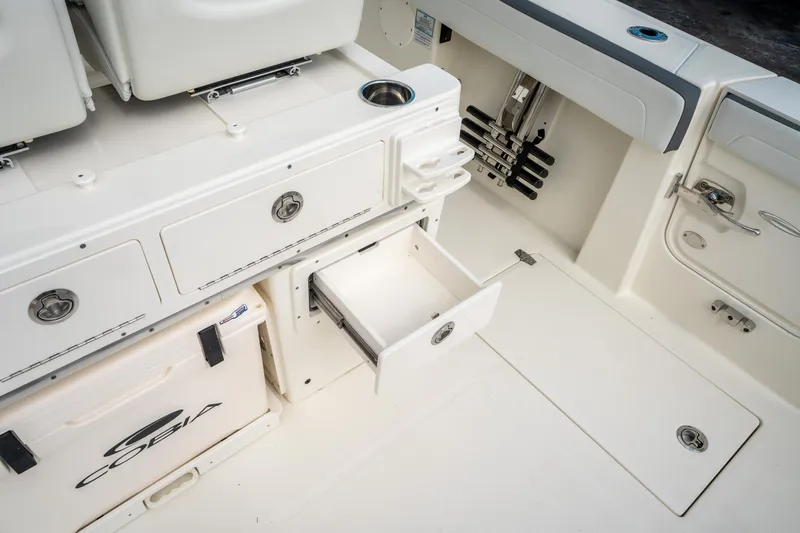 Slide: The Image of Cobia 285 Open Center Console 2025 - 19