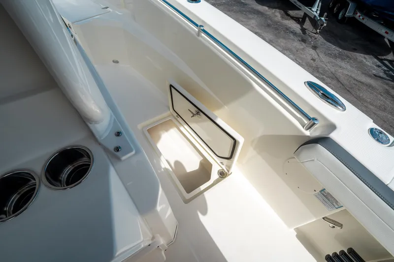 Slide: The Image of Cobia 285 Open Center Console 2025 - 34