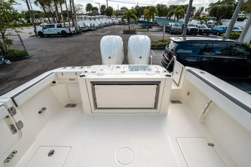 Slide: The Image of Cobia 285 Open Center Console 2025 - 13