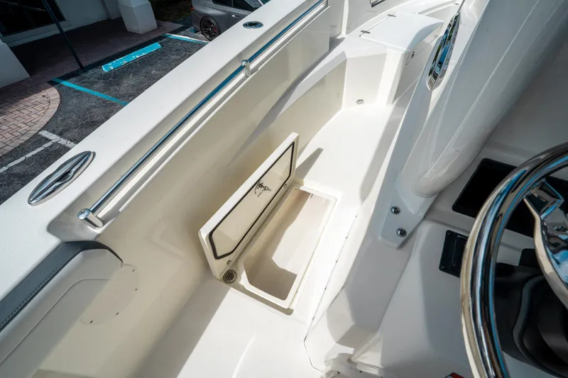Slide: The Image of Cobia 285 Open Center Console 2025 - 33