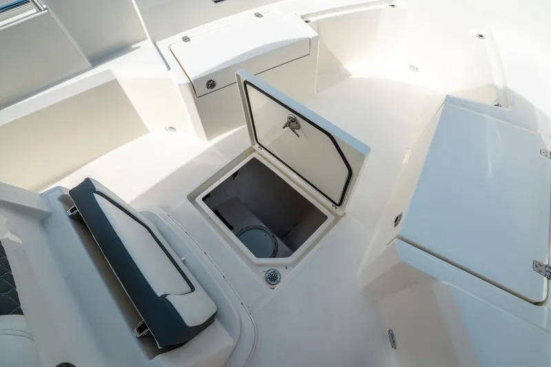 Slide: The Image of Cobia 285 Open Center Console 2025 - 40