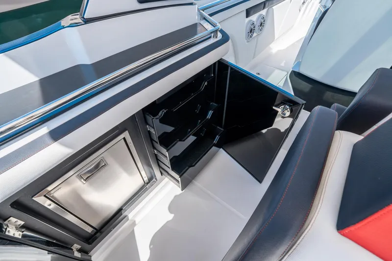 Slide: The Image of Cigarette 59 Tirranna 2021 - 34