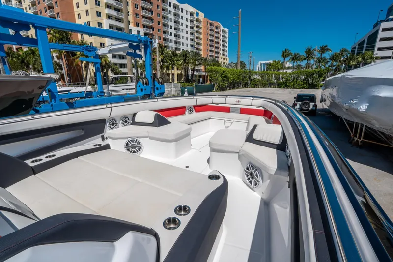 Slide: The Image of Cigarette 59 Tirranna 2021 - 46