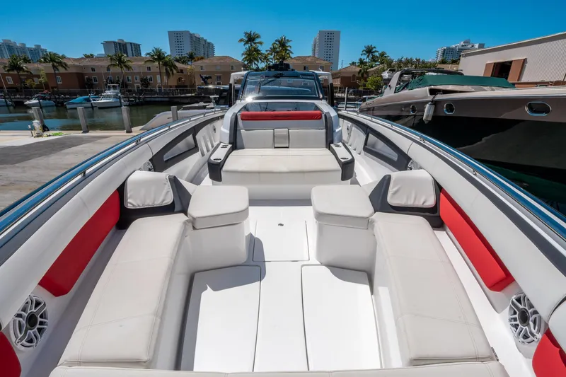 Slide: The Image of Cigarette 59 Tirranna 2021 - 51