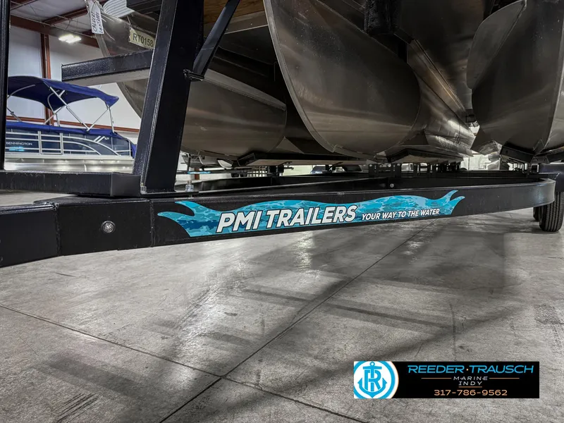 Slide: The Image of Bennington 208 SL 2023 - 51