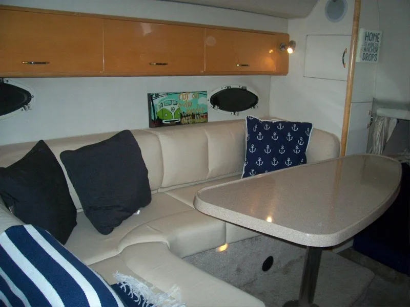 Slide: The Image of Larson 330 Cabrio - Salon - 5