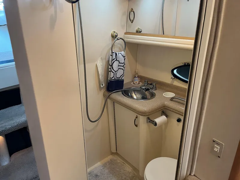 Slide: The Image of Larson 330 Cabrio - Head - 9