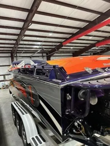 Slide: The Image of Cigarette 38 Top Gun 2005 - 9