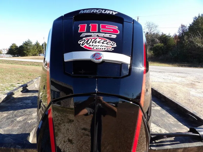 Slide: The Image of Mercury 115 Pro outboard motor on 2025 Crestliner XFC 189 boat. - 38